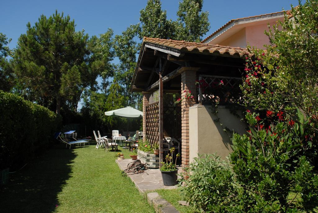 B&B Fra E Fe Arborea Luaran gambar