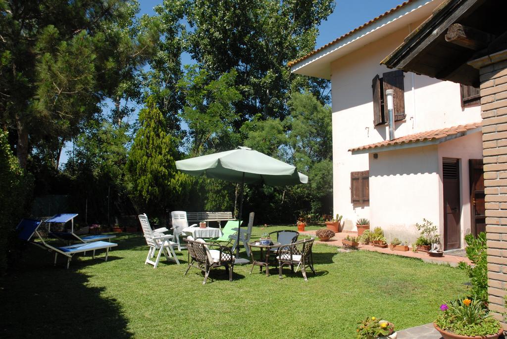 B&B Fra E Fe Arborea Luaran gambar