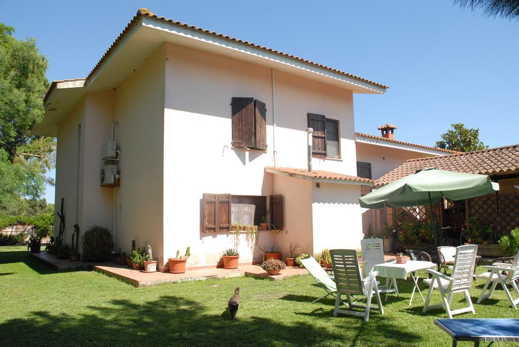 B&B Fra E Fe Arborea Luaran gambar