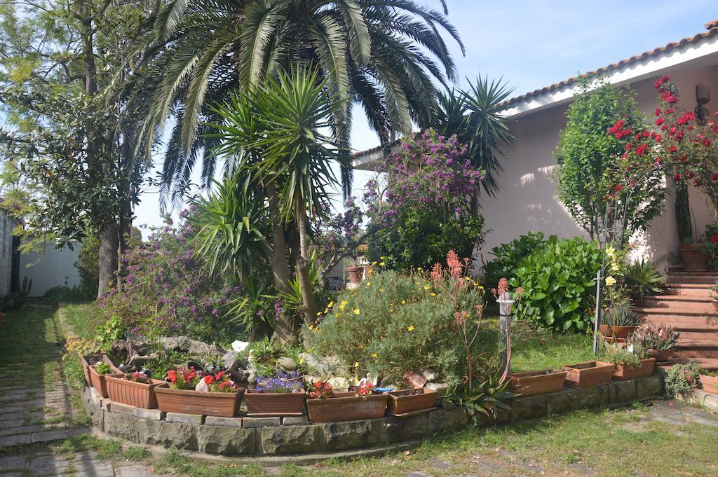 B&B Fra E Fe Arborea Luaran gambar
